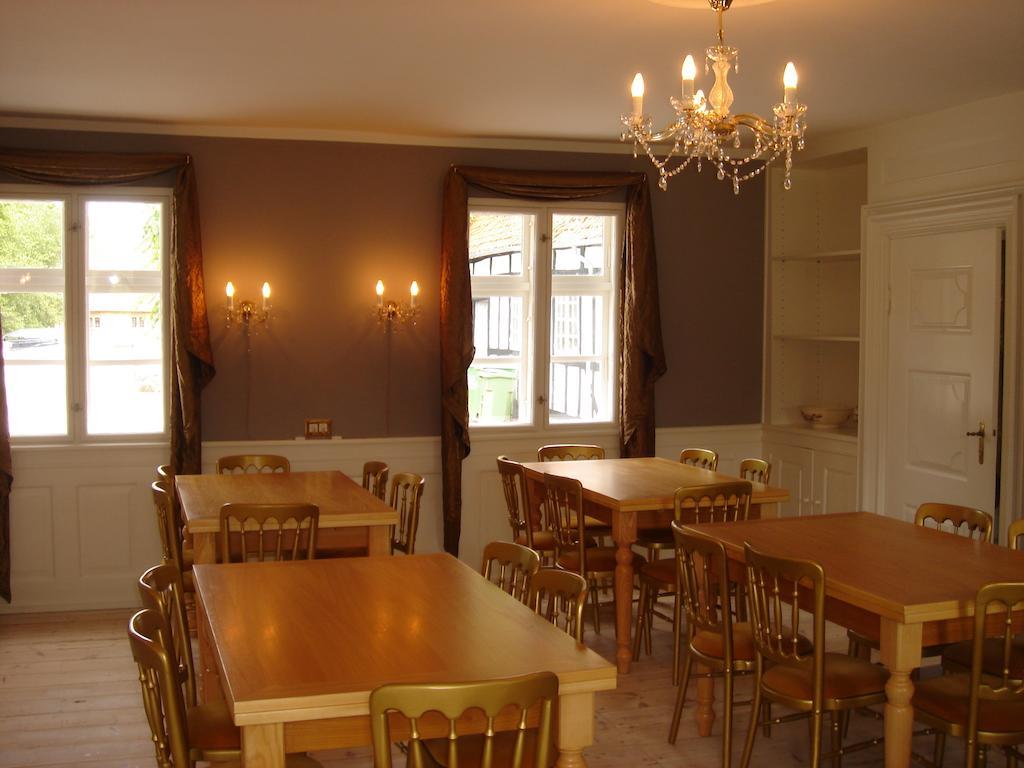 Herregaarden Jerstrup Bed and Breakfast Norre Esterbolle Esterno foto